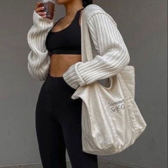 xoyaneelii